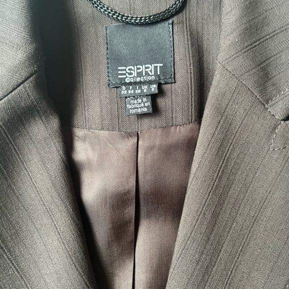 SPRIT collection 2 piece suit. Size 2 - Picture 6 of 7